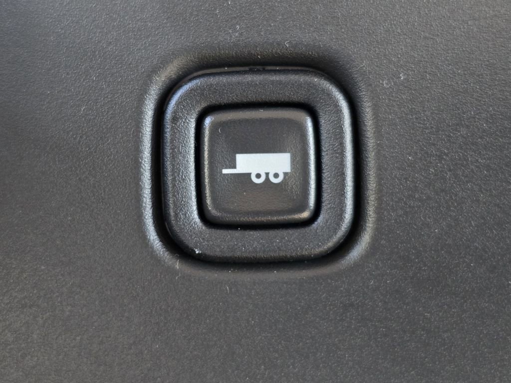 New 2025 Chevrolet Express 2500 w/ Driver Convenience Package image 23