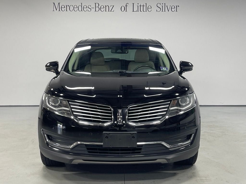 Used 2017 Lincoln MKX Reserve w/ Driver Assistance Package AWD/4WD image 9