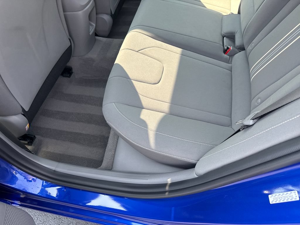 Certified 2024 Hyundai Elantra SEL w/ Convenience Package FWD image 18