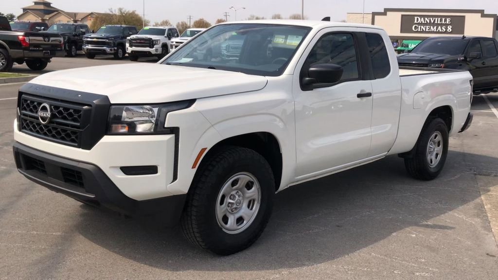 Used 2022 Nissan Frontier S RWD image 4