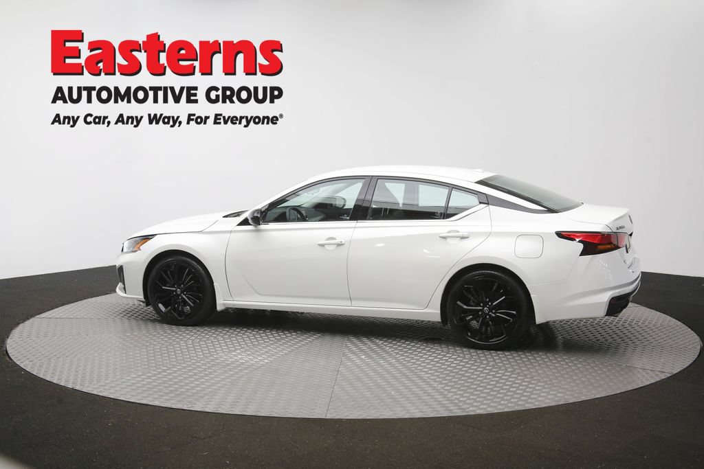 Used 2023 Nissan Altima 2.5 SR FWD image 61