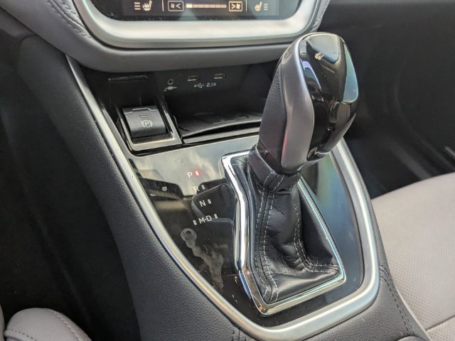 Used 2022 Subaru Legacy Limited AWD/4WD image 29