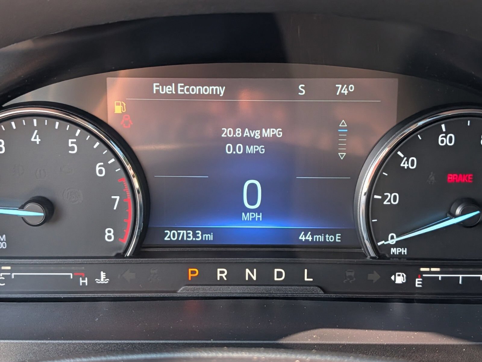 Used 2023 Ford Explorer XLT w/ Equipment Group 202A AWD/4WD image 30