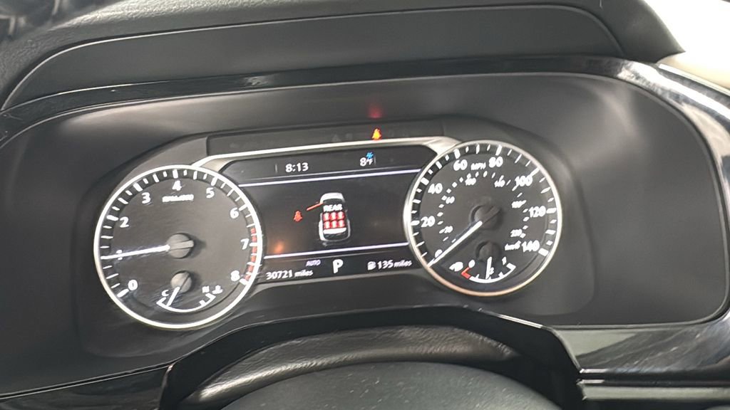 Used 2025 Nissan Pathfinder SL image 23