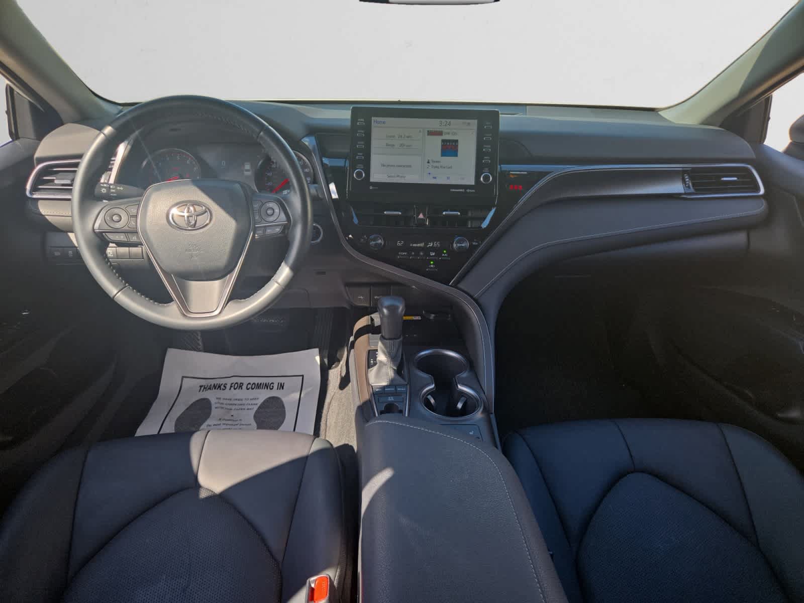 Used 2023 Toyota Camry XSE FWD image 10