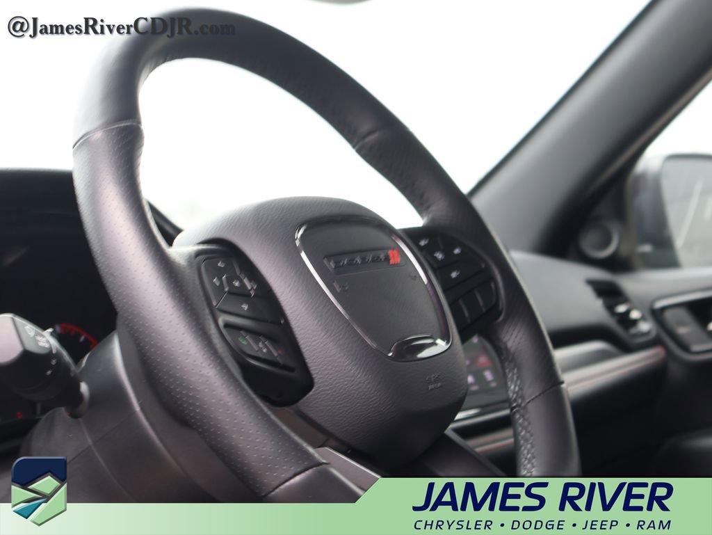Used 2025 Dodge Durango GT AWD/4WD image 26