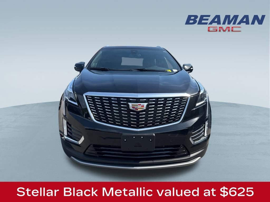 Used 2025 Cadillac XT5 Premium Luxury image 2