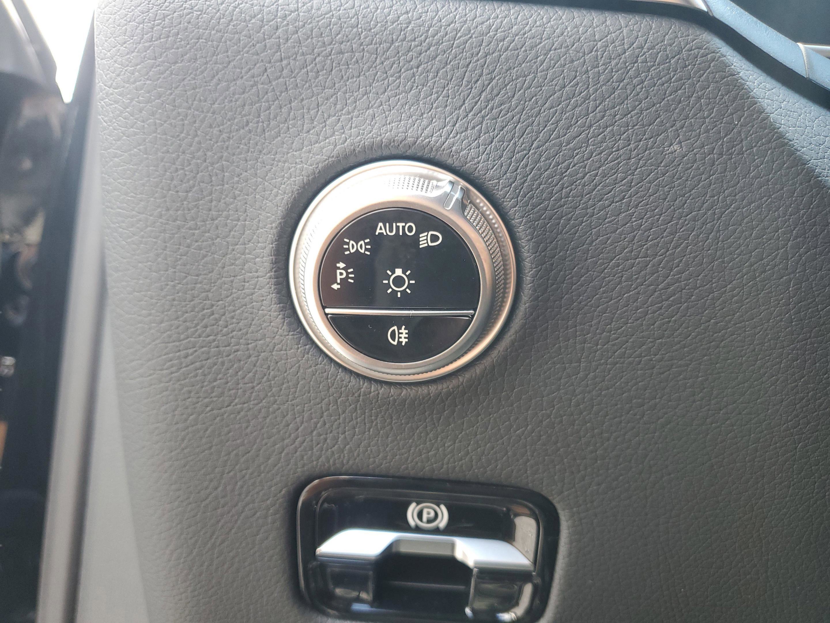Certified 2026 Mercedes-Benz GLC 300 4MATIC image 25