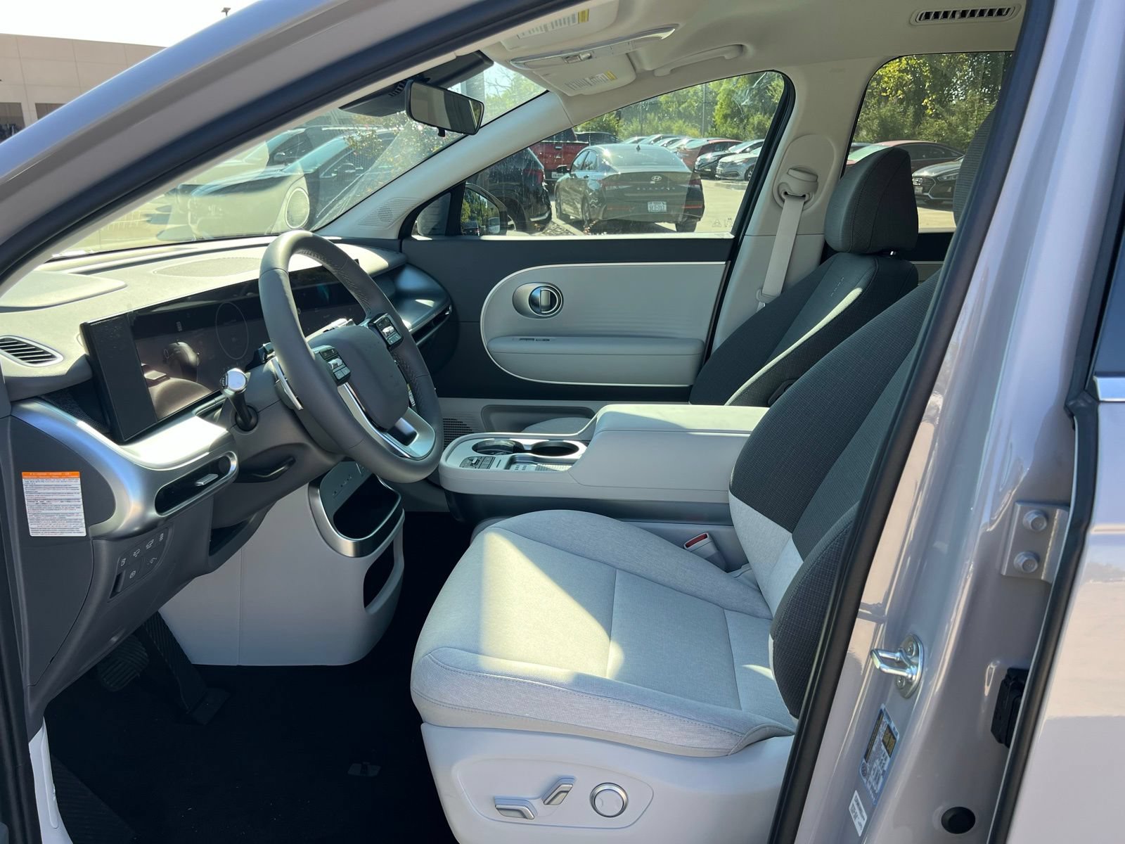 New 2026 Hyundai Ioniq 9 SE AWD/4WD image 26
