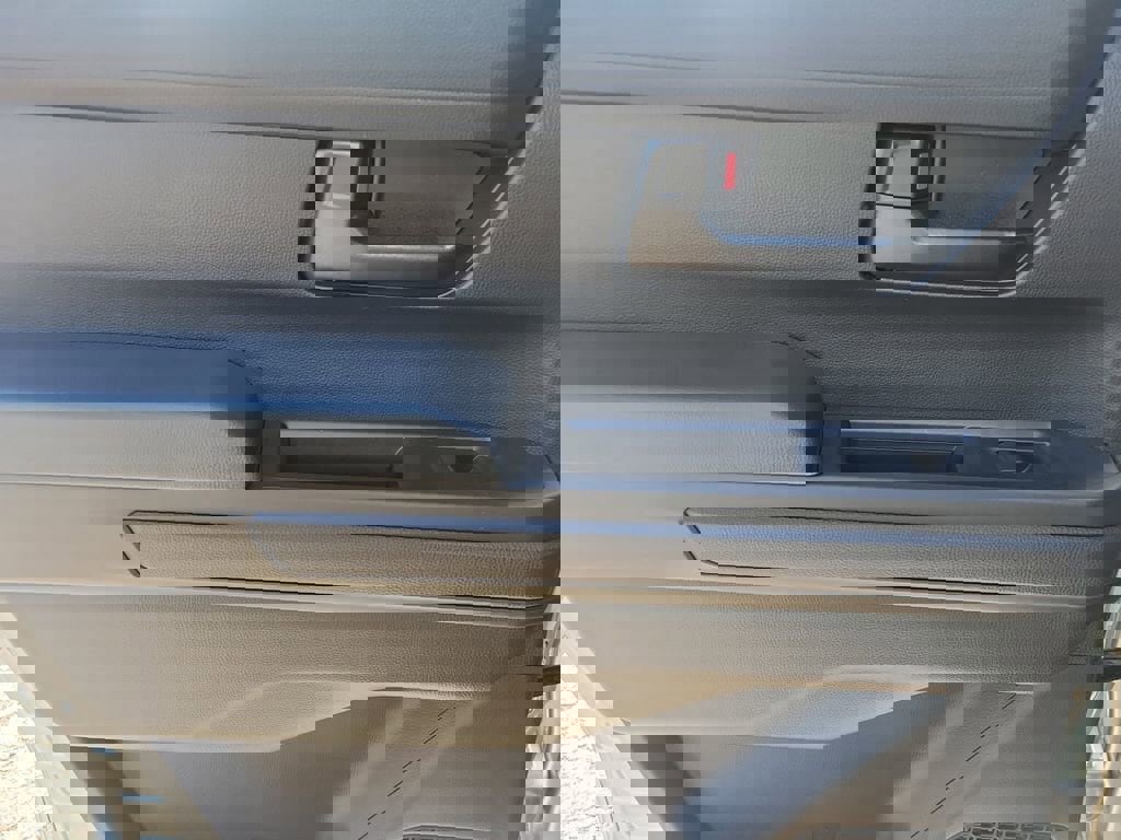 New 2025 Toyota Tacoma SR5 image 8