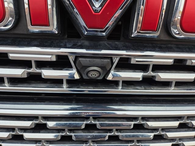 Used 2023 GMC Sierra 2500 Denali w/ Denali Black Diamond Edition image 10