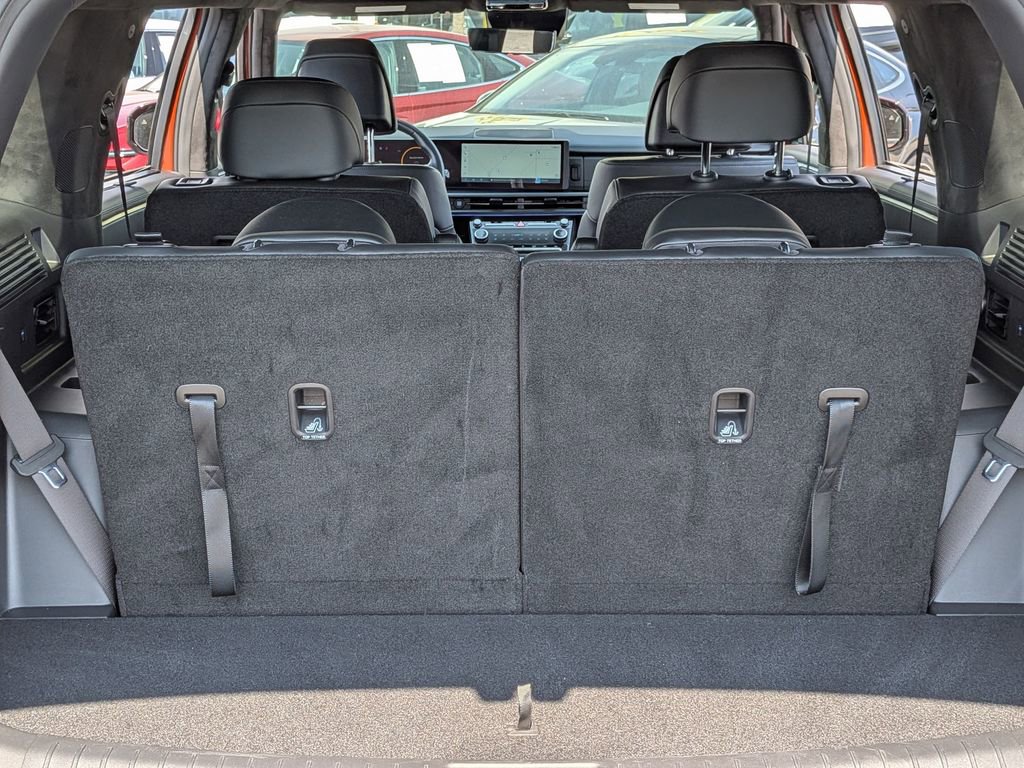 Certified 2025 Hyundai Santa Fe Calligraphy image 6