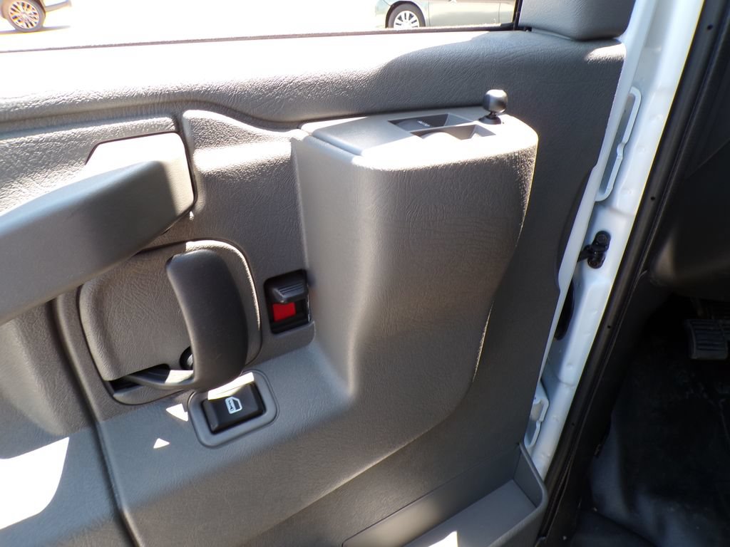 New 2026 Chevrolet Express 2500 Extended w/ Driver Convenience Package RWD image 24