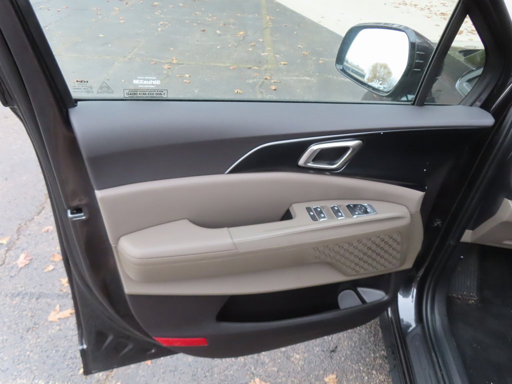 New 2026 Kia Carnival image 23