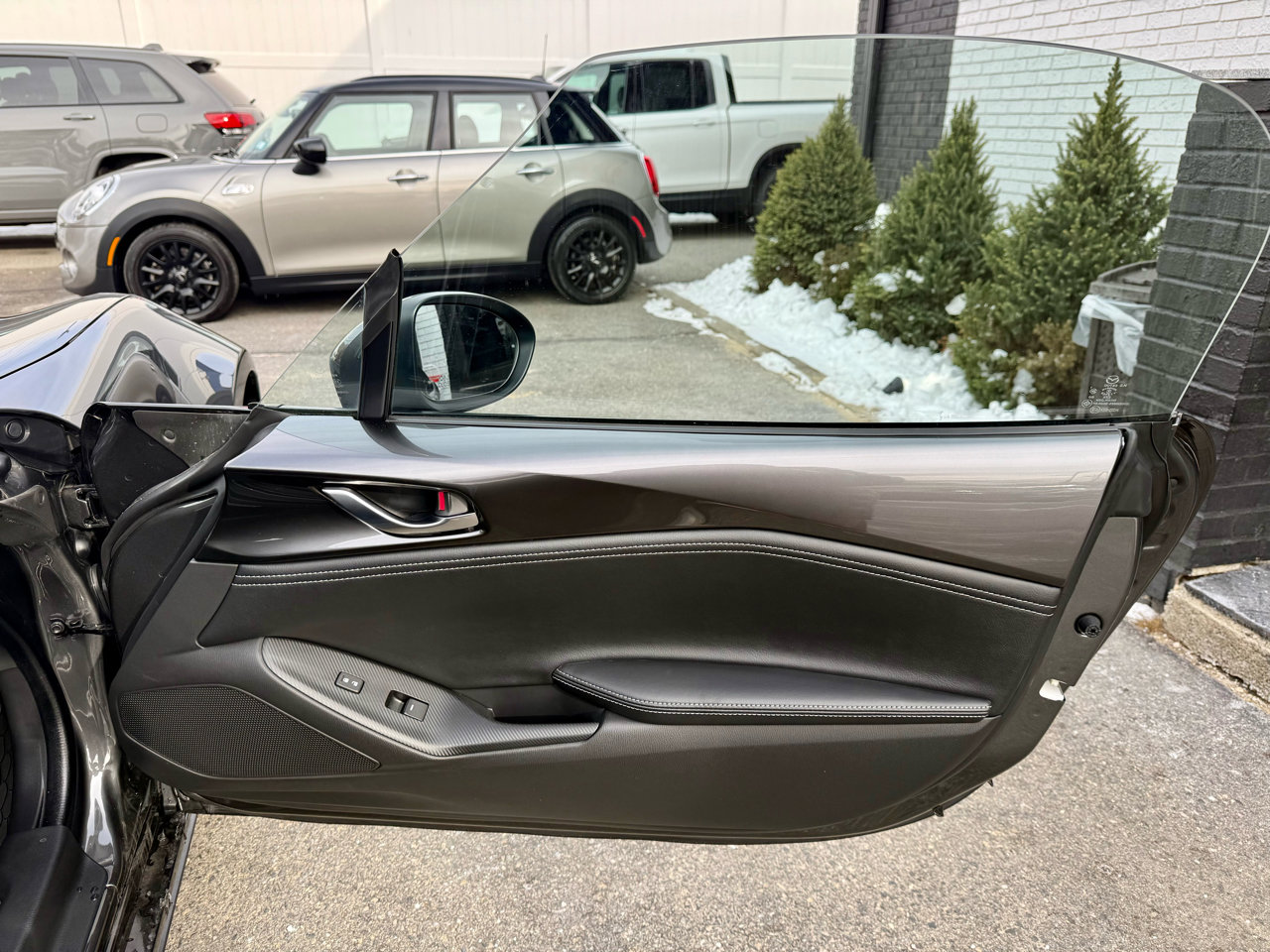 Used 2025 MAZDA MX-5 Miata Grand Touring image 16