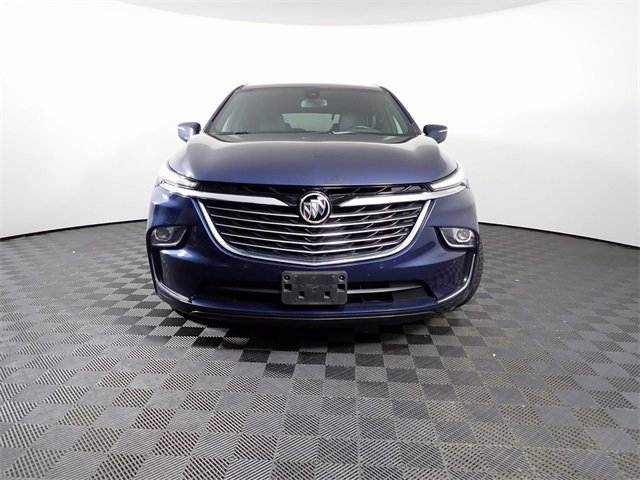 Used 2022 Buick Enclave Essence image 6