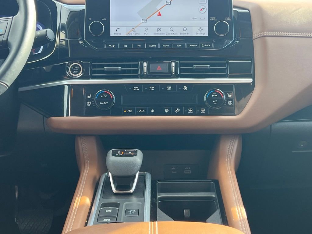 Used 2024 Nissan Pathfinder Platinum w/ Cargo Package image 25