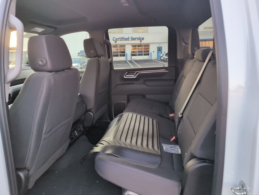 New 2026 Chevrolet Silverado 3500 LT image 10