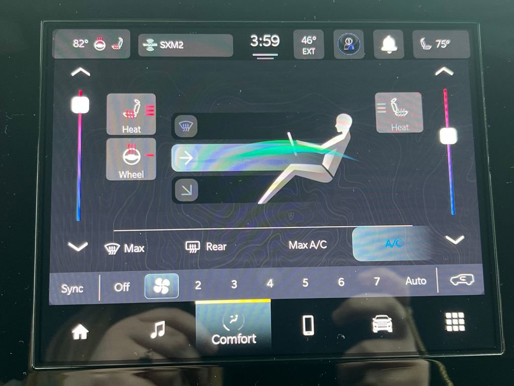 New 2025 Jeep Grand Cherokee Laredo X w/ Luxury Tech Group I image 13