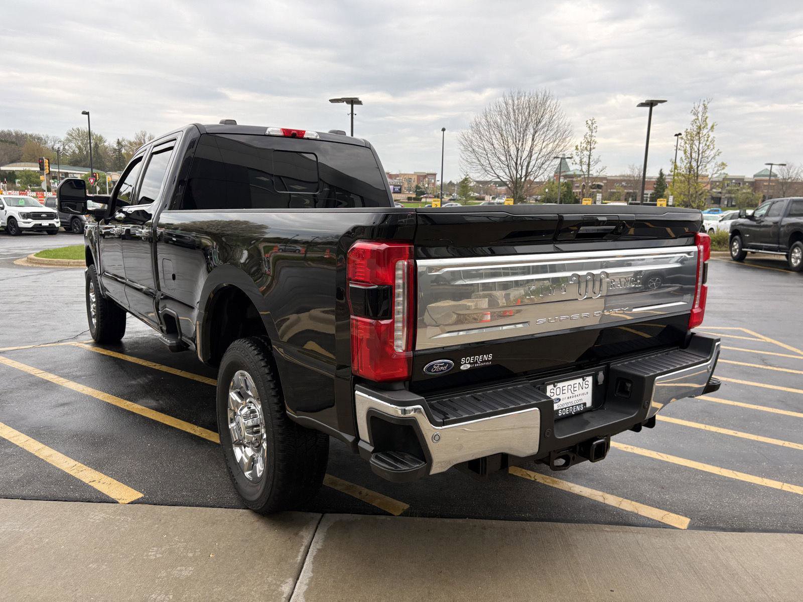Used 2024 Ford F350 King Ranch w/ Chrome Package AWD/4WD image 4