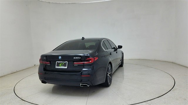Used 2023 BMW 530e xDrive w/ Premium Package image 72