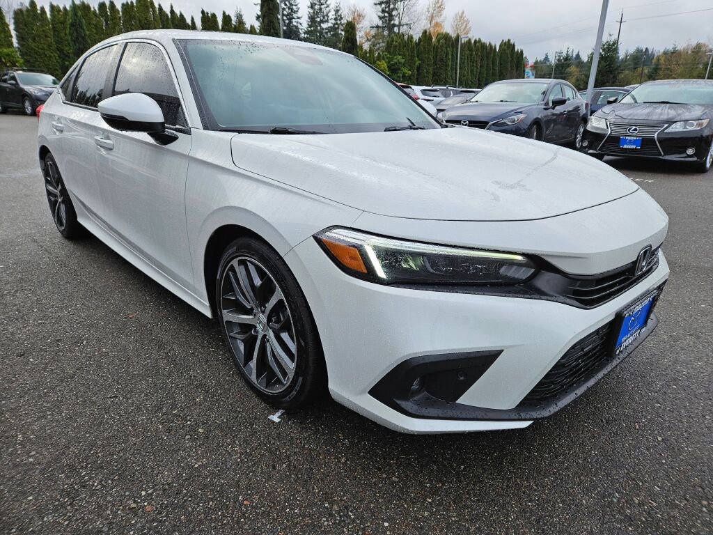 Used 2024 Honda Civic Touring image 3