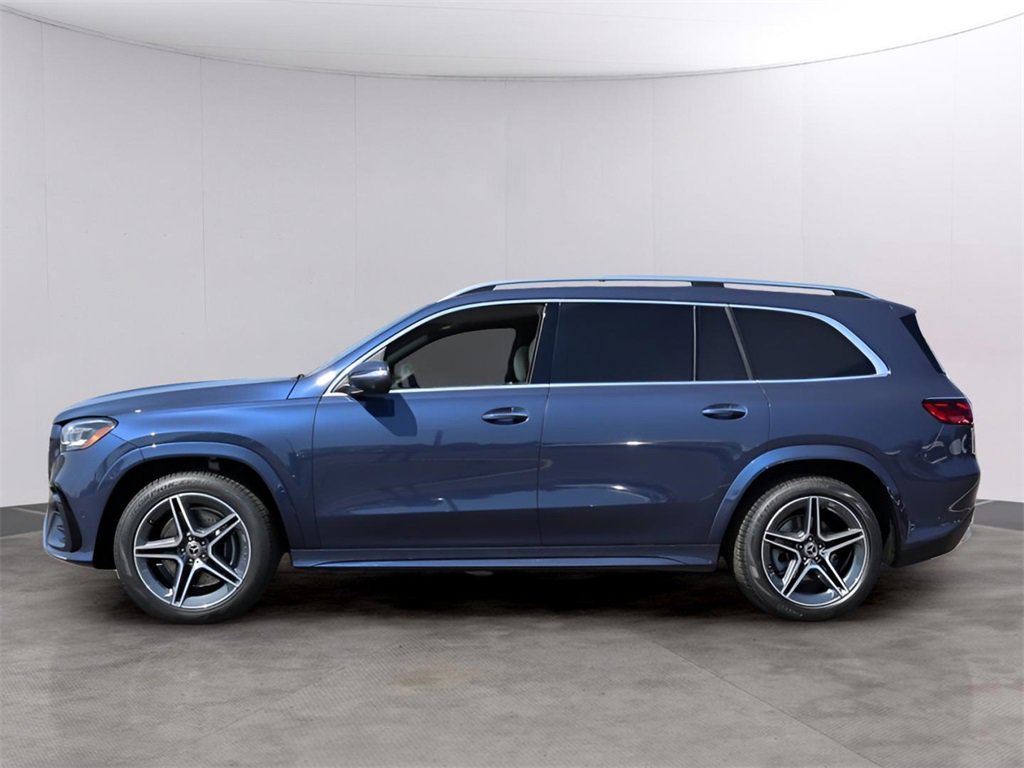 New 2026 Mercedes-Benz GLS 450 4MATIC image 3