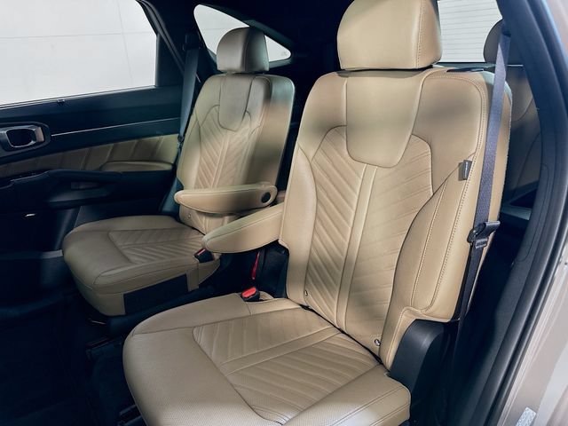 Used 2025 Kia Sorento SX Prestige w/ Olive Brown Leather Package AWD/4WD image 26