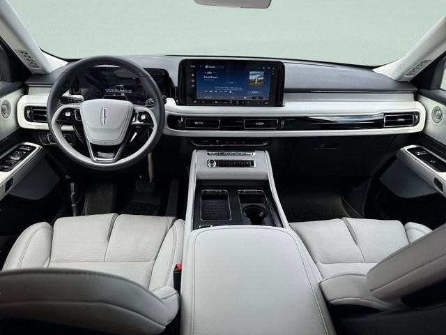 New 2025 Lincoln Aviator Reserve w/ Luxury Package image 11
