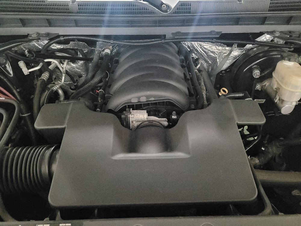 Used 2017 Chevrolet Silverado 1500 LT w/ All Star Edition AWD/4WD image 30