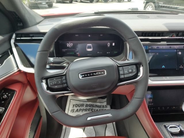 Used 2024 Jeep Wagoneer Launch Edition AWD/4WD image 19