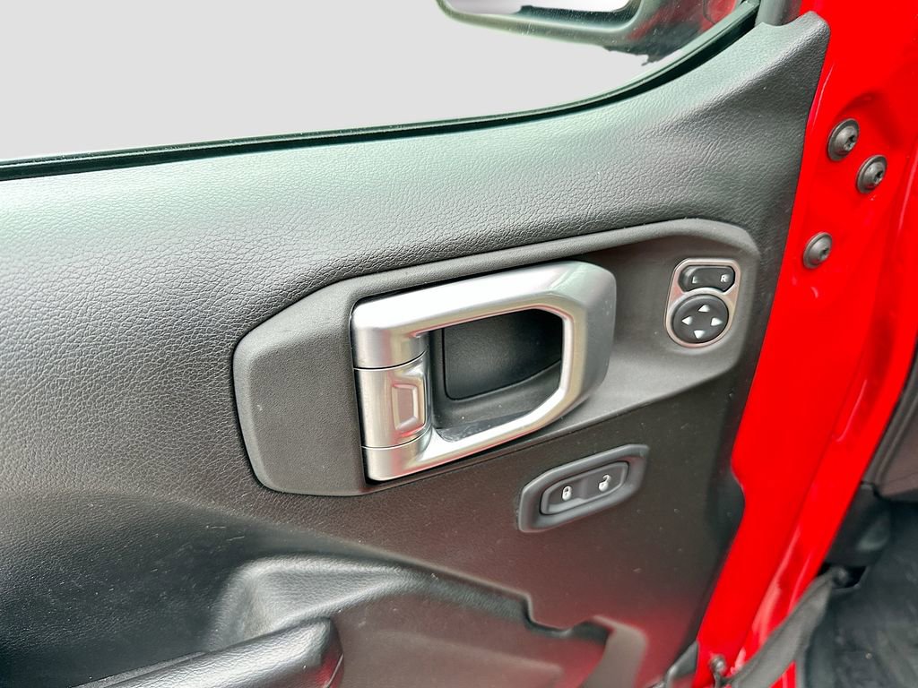 Used 2020 Jeep Wrangler Sport image 22