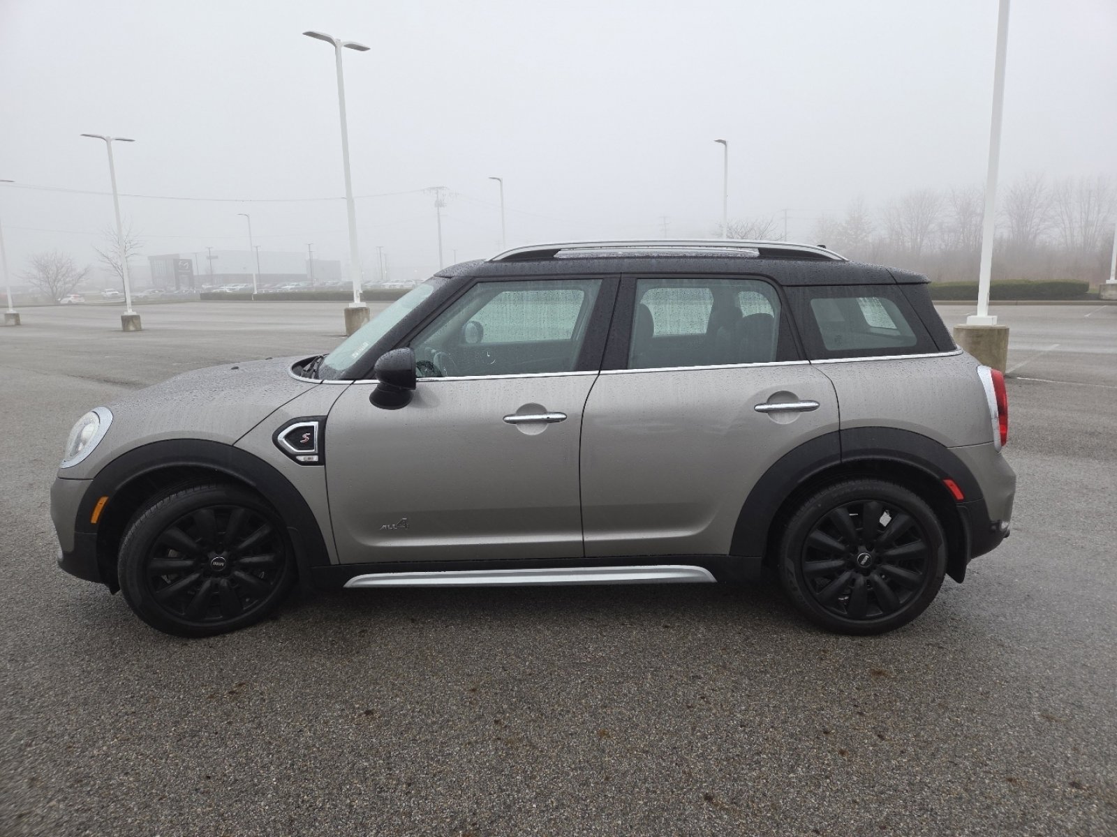Used 2019 MINI Cooper Countryman S w/ Premium Package image 12