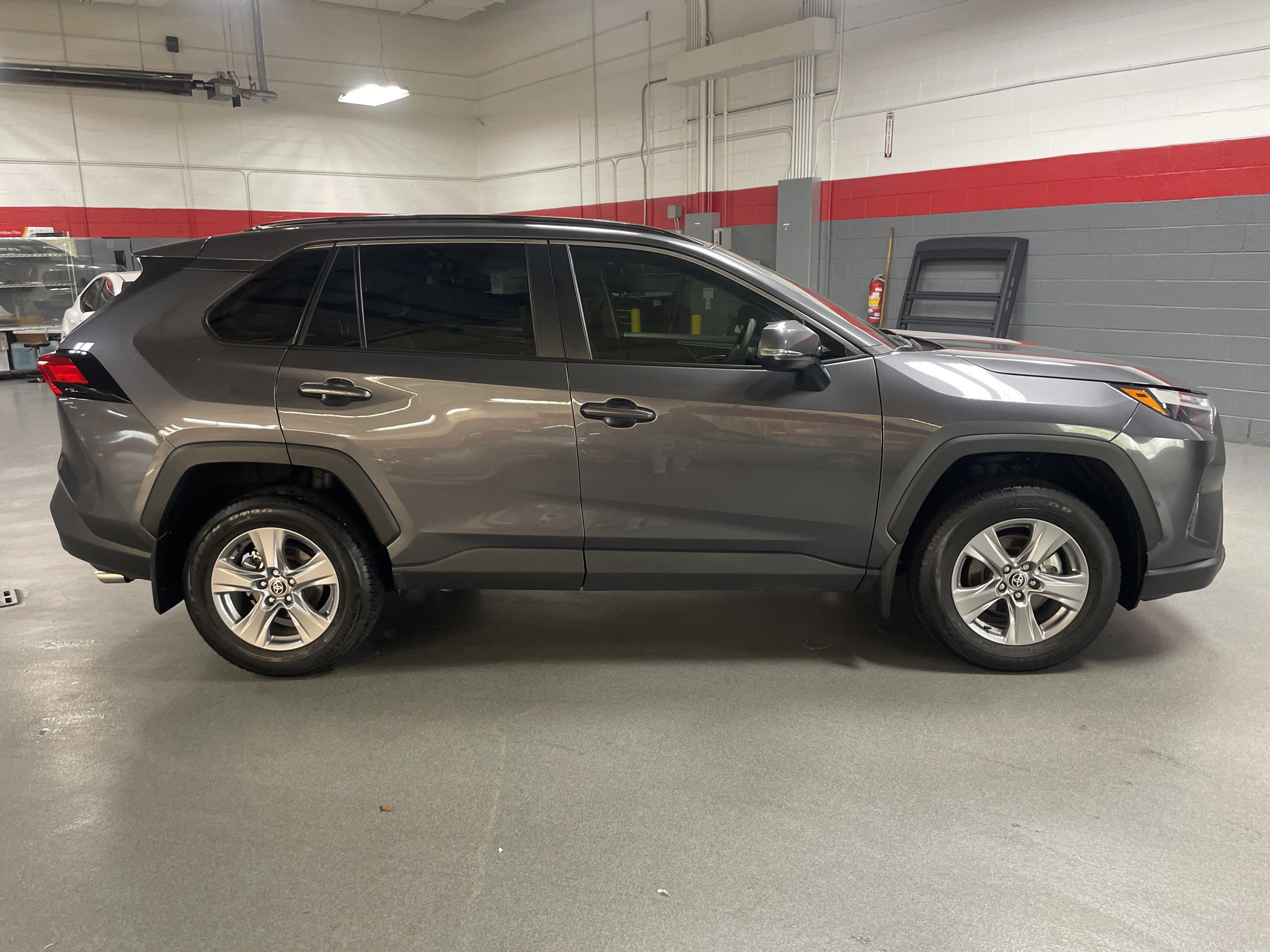 Used 2025 Toyota RAV4 XLE image 11