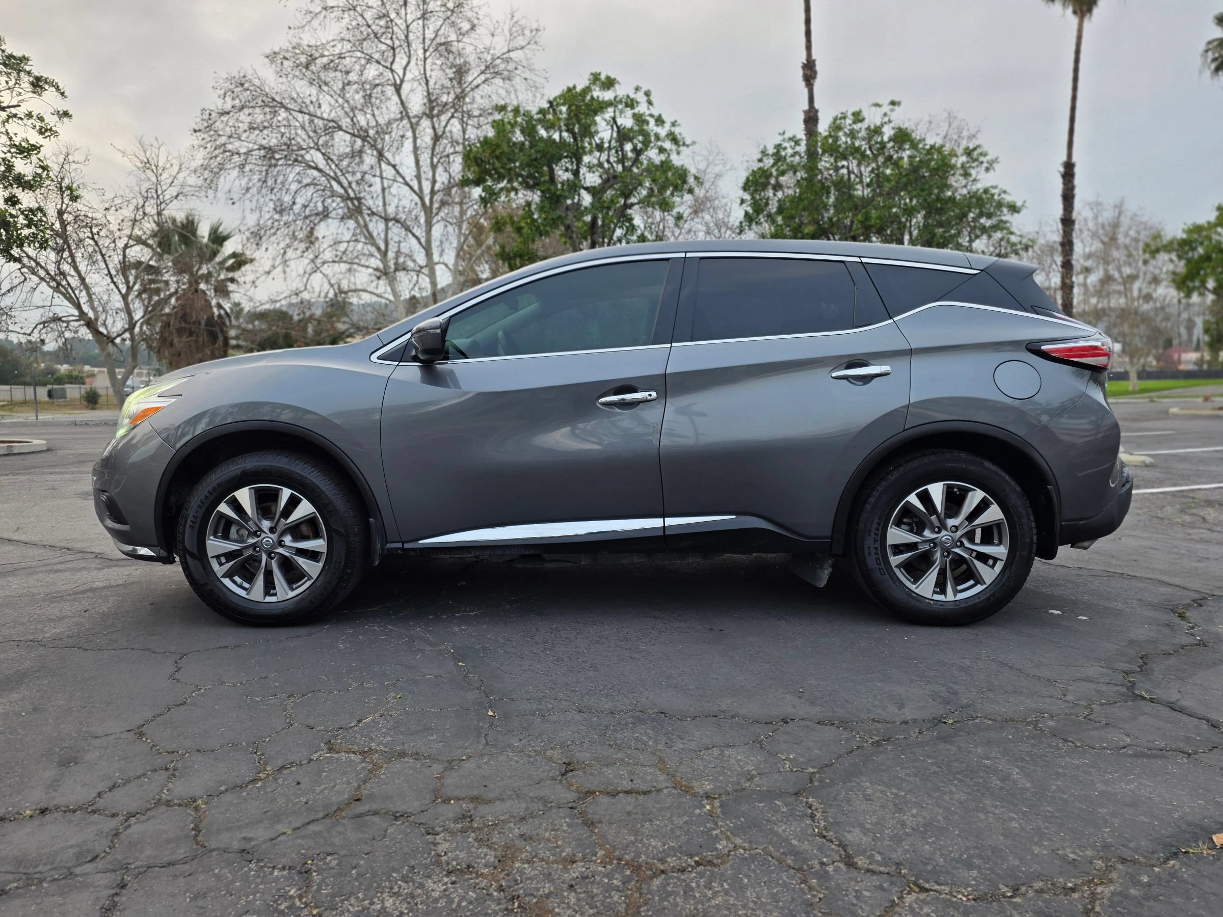 Used 2017 Nissan Murano S w/ Navigation Package FWD image 6