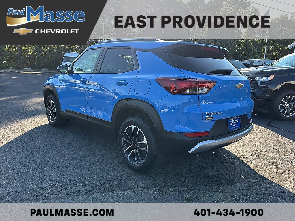 Certified 2024 Chevrolet TrailBlazer LT w/ LT Cold Weather Package AWD/4WD image 5