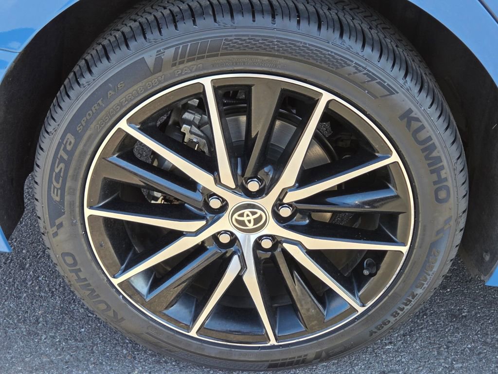 Used 2023 Toyota Camry SE AWD/4WD image 10