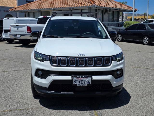 Certified 2022 Jeep Compass Latitude FWD image 2
