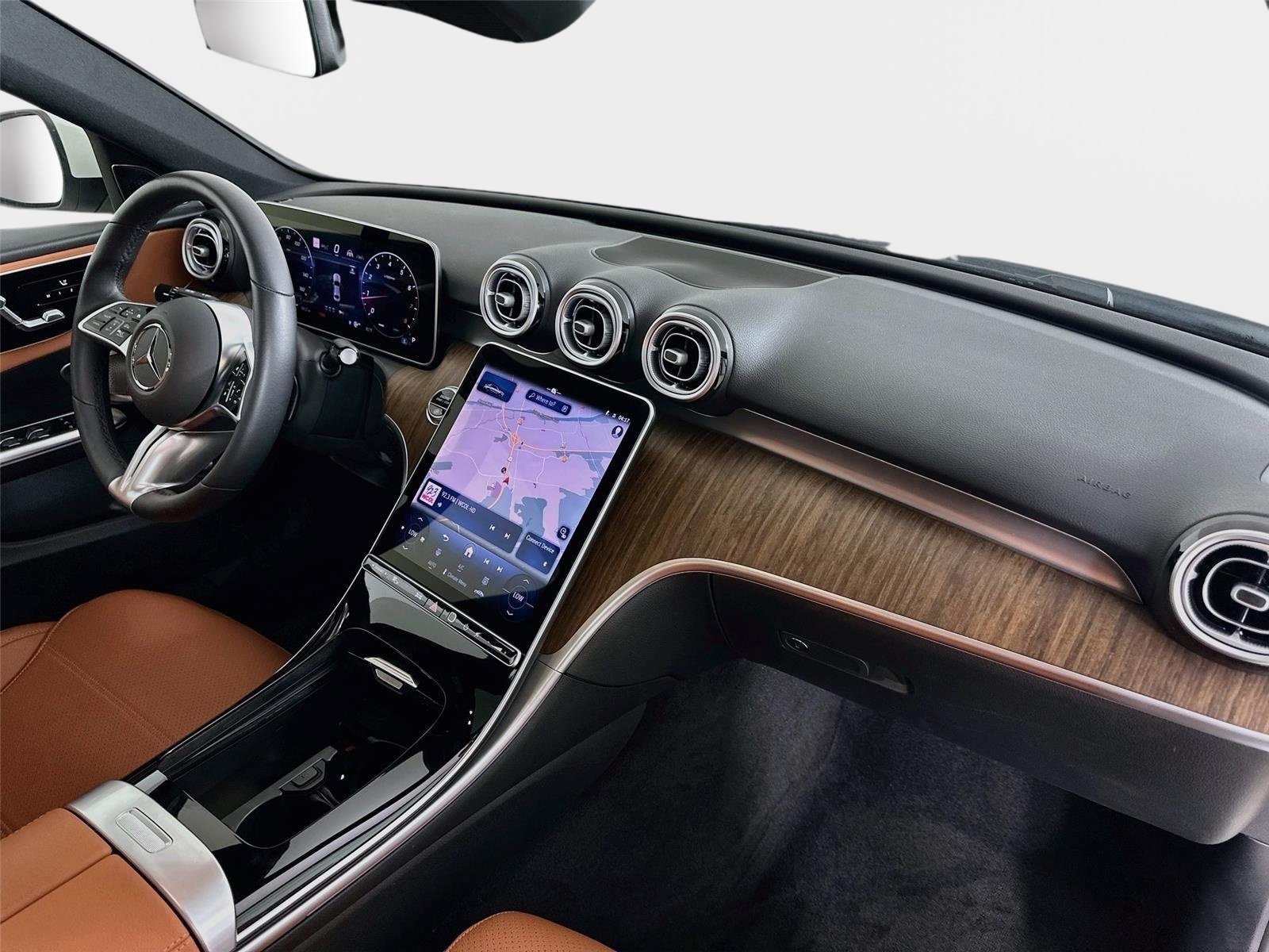 Certified 2026 Mercedes-Benz C 300 4MATIC Sedan image 35