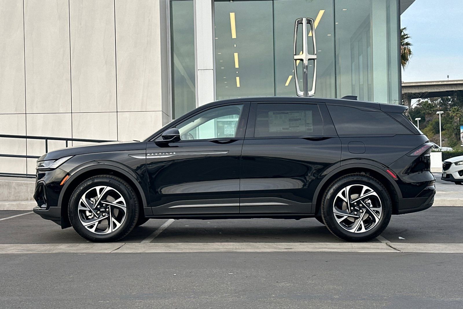 New 2026 Lincoln Nautilus Premier w/ Equipment Group 102A image 6