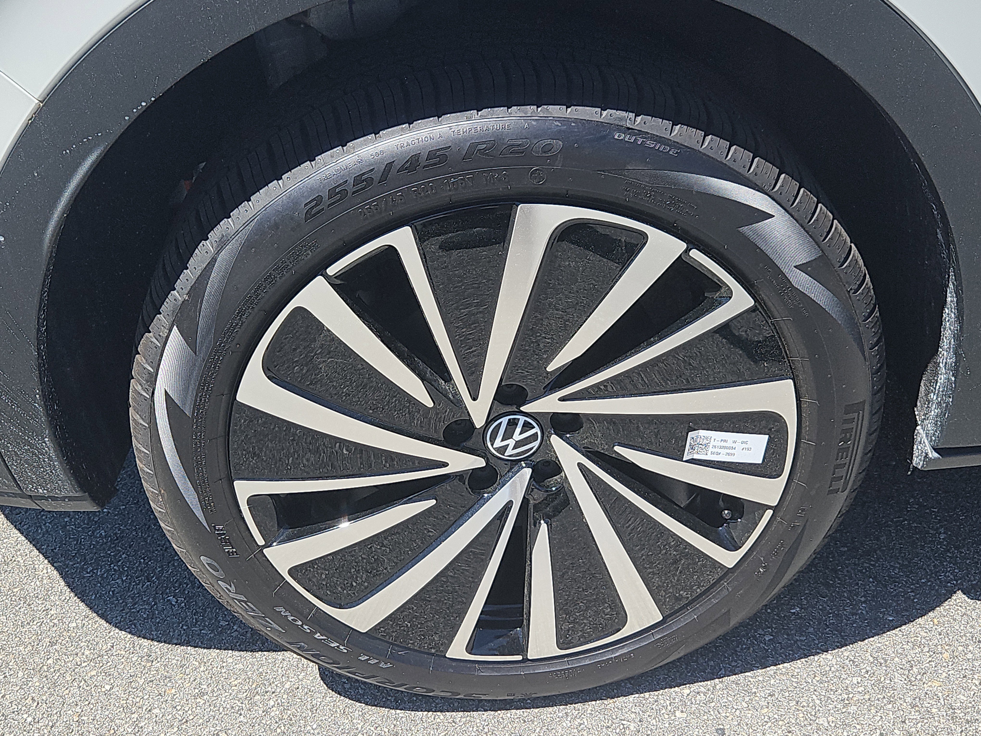 New 2026 Volkswagen ID.4 Pro AWD/4WD image 3