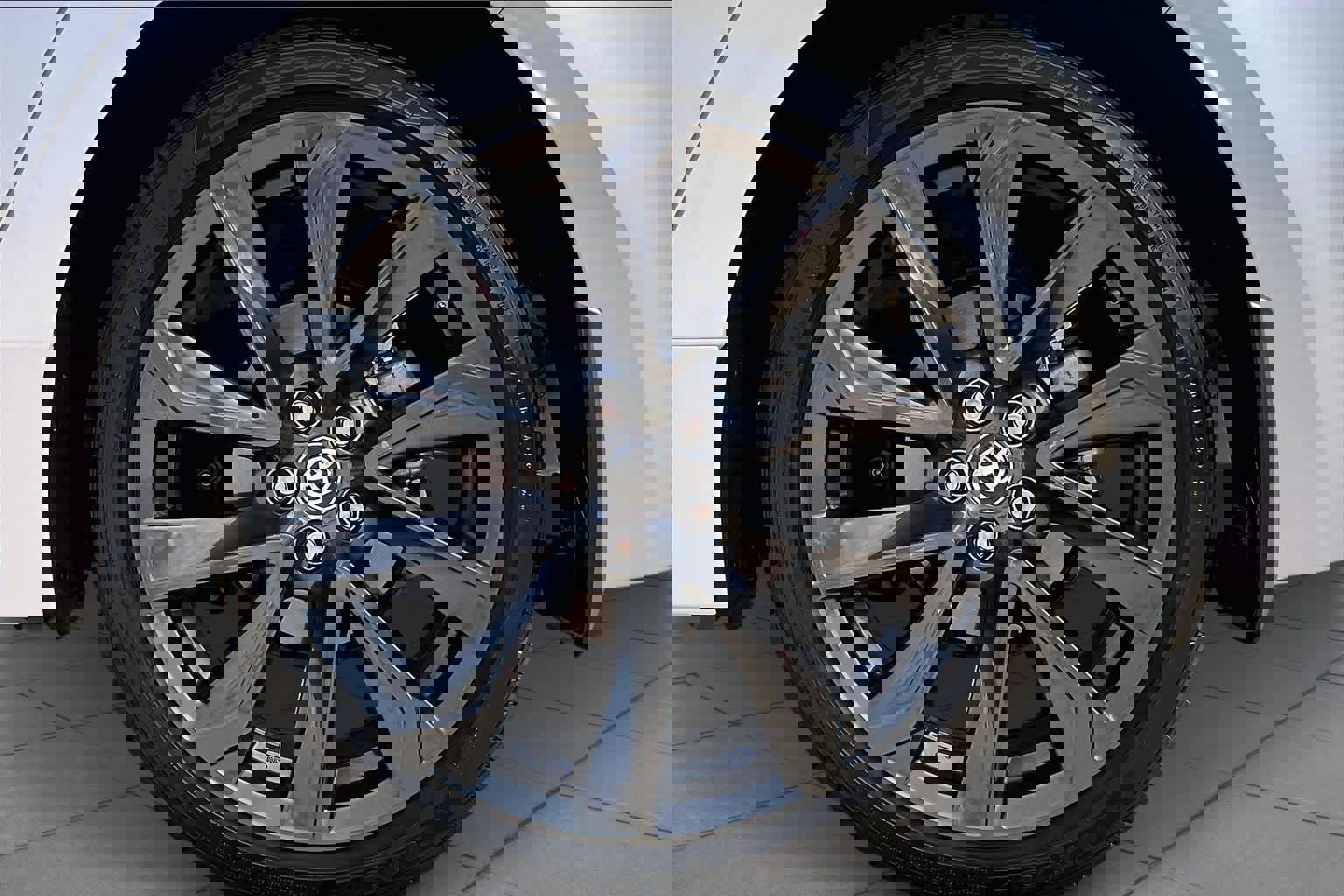 Used 2025 Toyota Corolla SE image 11