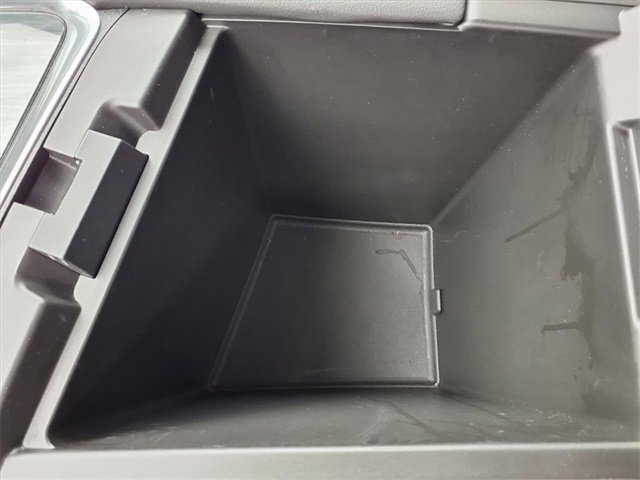 Used 2024 Buick Enclave Premium image 49