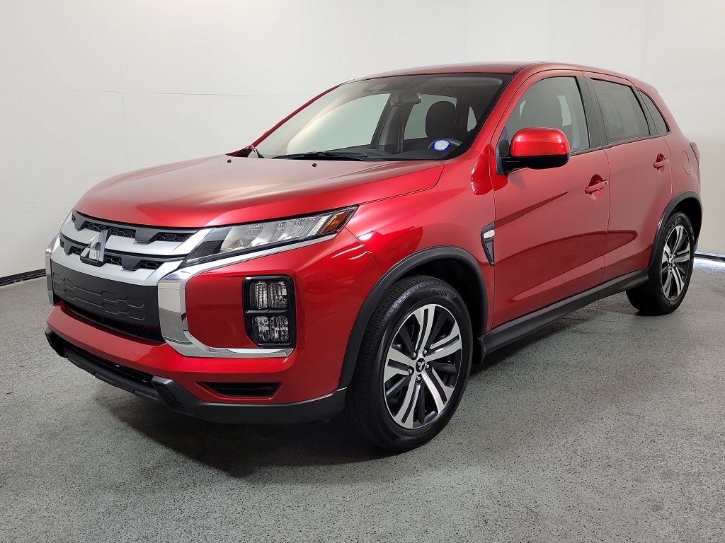 Used 2025 Mitsubishi Outlander Sport AWD image 3