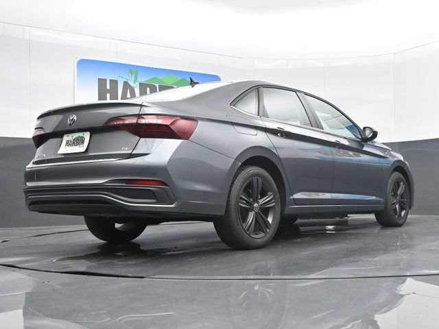 Used 2024 Volkswagen Jetta SE FWD image 18