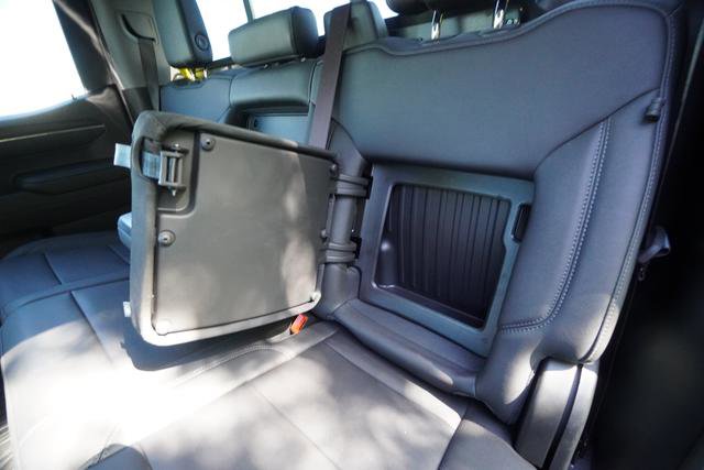 Used 2024 GMC Sierra 1500 SLT w/ SLT Premium Plus Package AWD/4WD image 34