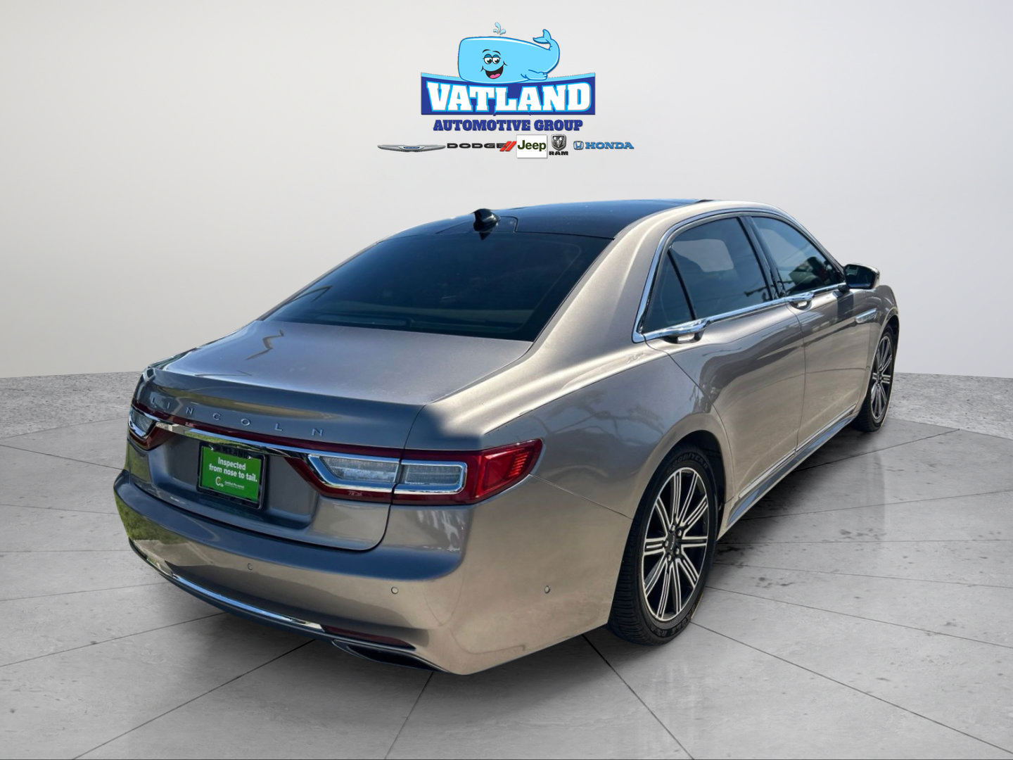 Used 2019 Lincoln Continental Reserve FWD image 5