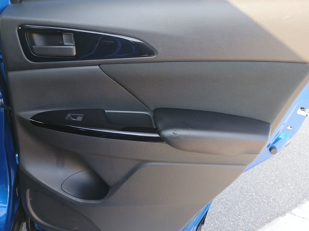 Used 2020 Mitsubishi Eclipse Cross LE FWD image 18