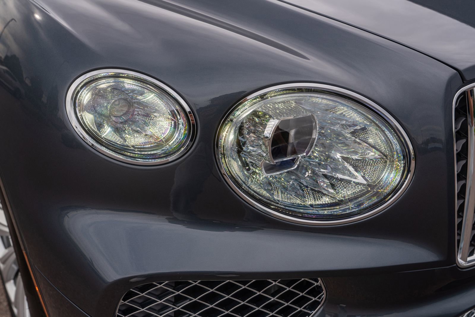 New 2025 Bentley Bentayga image 19