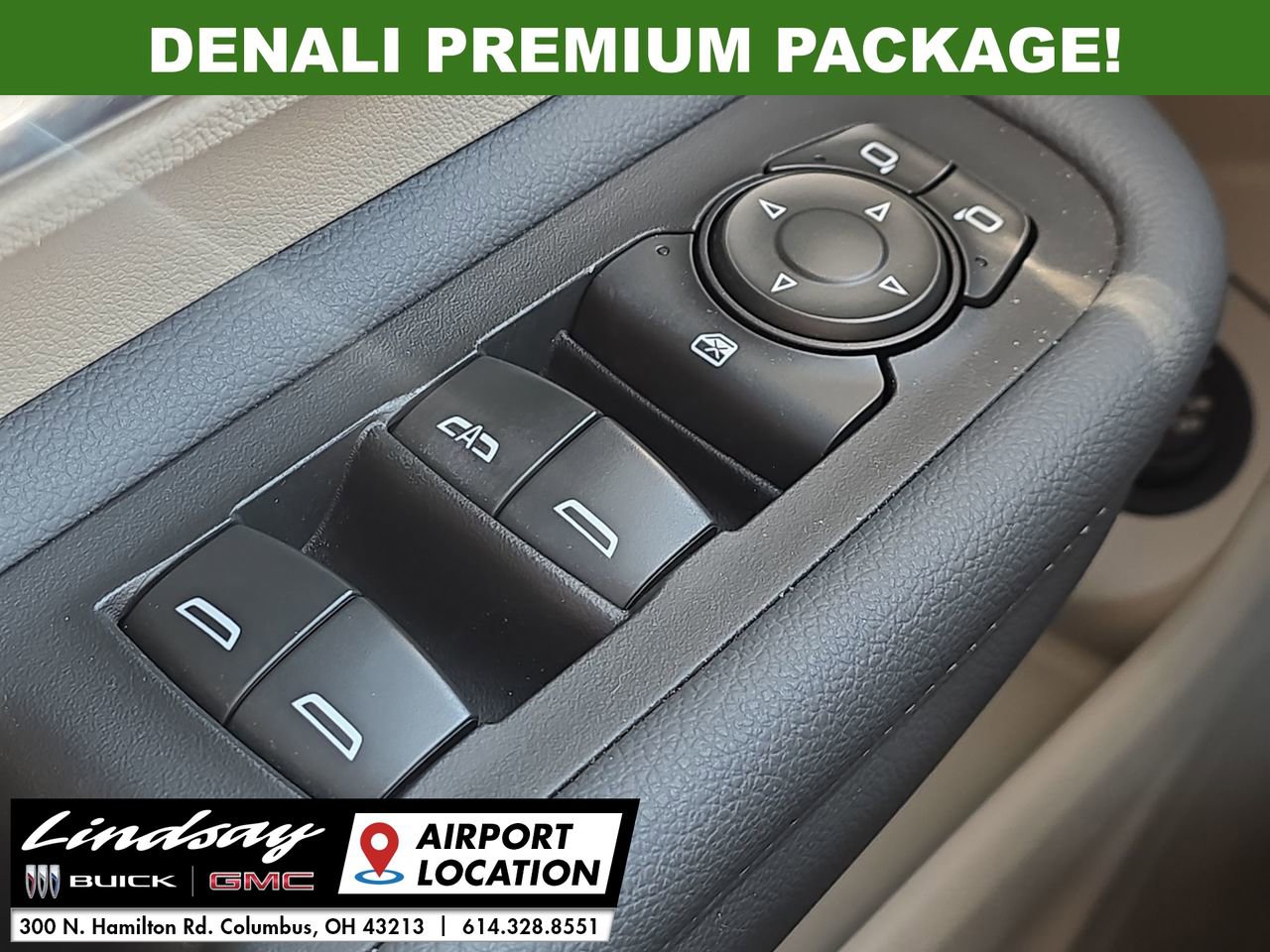 Used 2023 GMC Terrain Denali w/ Denali Premium Package image 24
